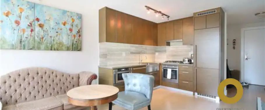 1 Bed+ Den & 1 Bath in the center of downtown Vancouver | 535 Smithe Street, Vancouver - Photo 1