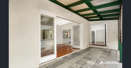 Charming Red Hill Apartment in a Prime Lifestyle Location - Photo 3