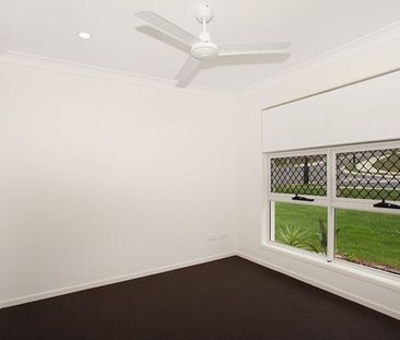 MODERN SPACIOUS DUPLEX IN ROSEMOUNT RISE - Photo 1