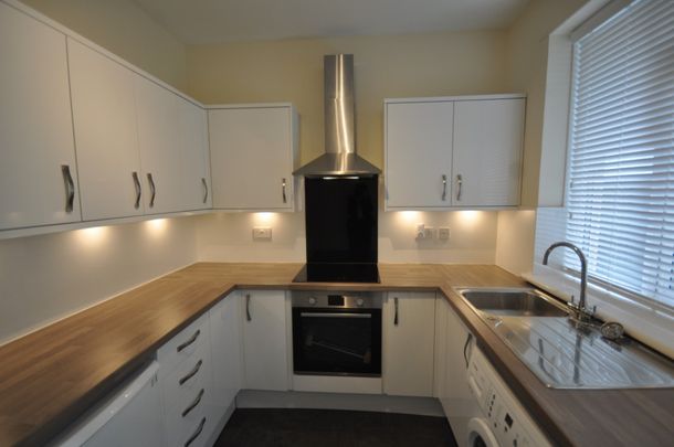 Hillend Road - Photo 1