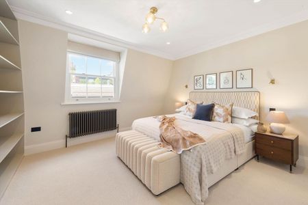 An immaculately presented three bedroom house to rent in the heart of Belgravia, SW1. - Photo 4