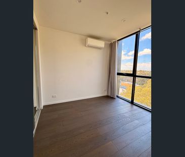 MODERN APARTMENT LIVING IN THE HEART OF SUNSHINE - Photo 1