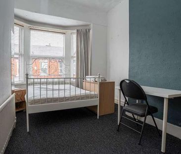 Bedroom House, Lidderdale Road, L15 - Photo 6