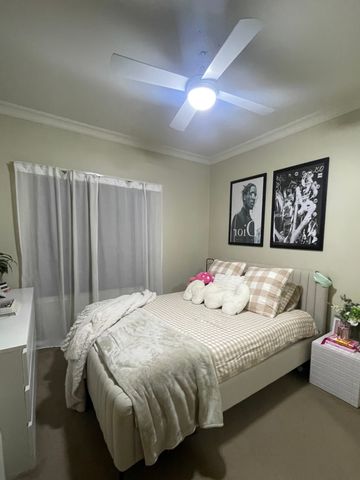 North Plympton - Photo 2