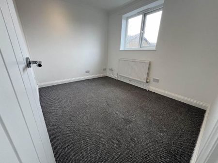 3 bedroom house to rent - Photo 3