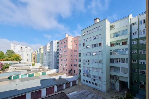 Rua Frei Amador Arrais, Lisbon, Lisbon 1700-203 - Photo 1