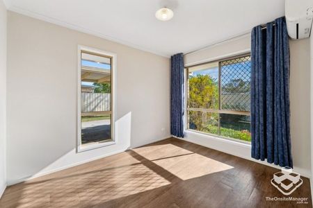 Family-Friendly Corner Block Home with Outdoor Entertaining Area â $620/wk - Photo 4