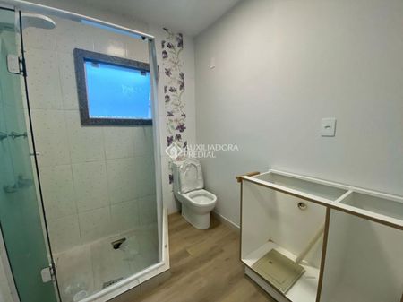 Casa com 3 quartos e 105m² para alugar em Praia dos Amores, Balneário Camboriú. - Photo 3