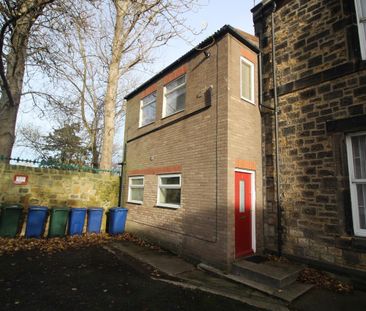 The Vicarage, Byker, Newcastle upon Tyne - Photo 1