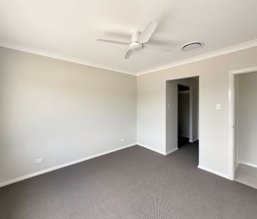 THE ULTIMATE FAMILY HOME - Photo 6