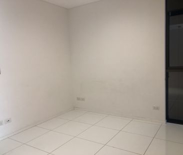2 Chippendale Way, Chippendale NSW 2008 - Apartment For Rent | Domain - Photo 3