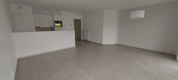 Appartement te huur - Photo 1