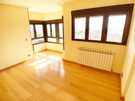 Piso de alquiler en Sector Pintores, Primera Fase - Nuevo Tres Cantos - Photo 3