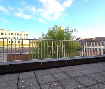 Lichtrijk 2-slkapp. met terras en kelder - Photo 1