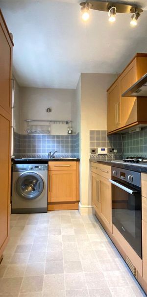 Wick Hill House, Bracknell Wick Hill House, Bracknell - Photo 1