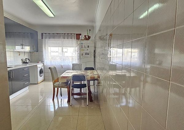 Apartamento T3 em Lisboa