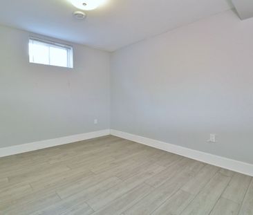 For Lease - 1344 AVENUE U Avenue Unit# B, Alta Vista and Area, Ontario - Photo 6