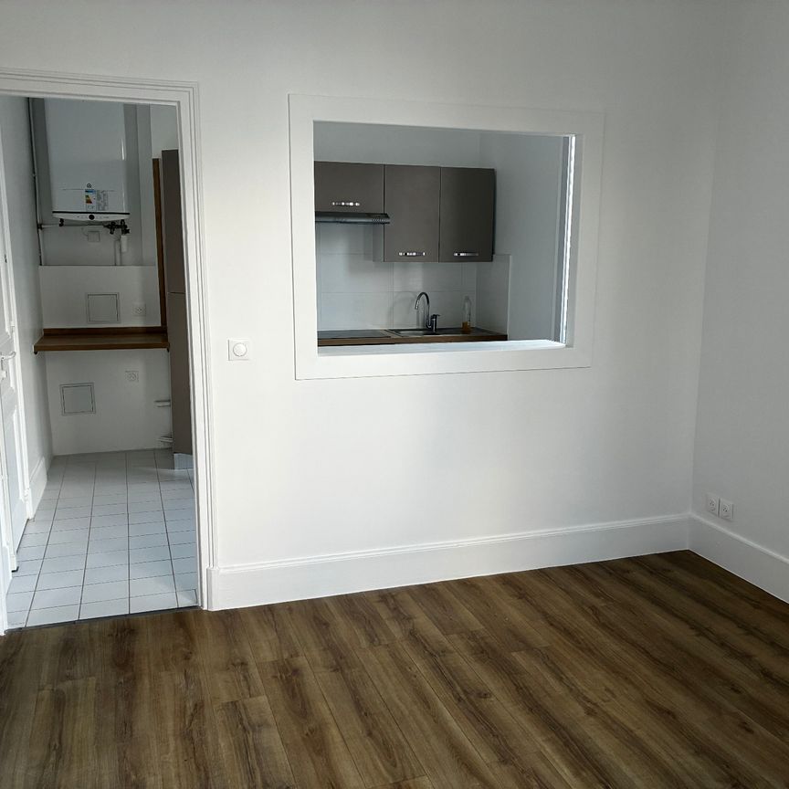 F3 de 45 m² centre ville VILLERS SUR MER - Photo 1