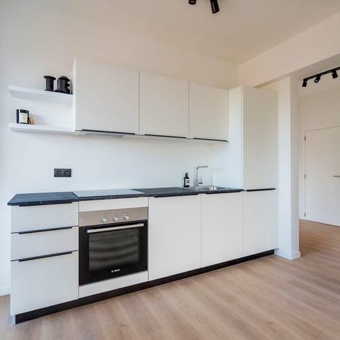 Appartement te huur - Photo 1