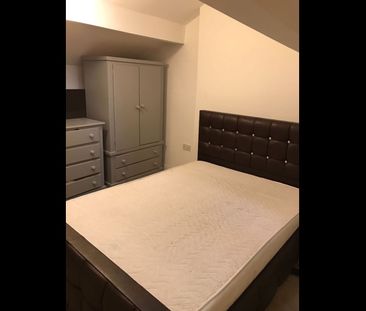 1 Bed Flat, Roundhay Road, LS8 - Photo 4