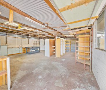 Newly Renovated Family Gem in Prime East Bunbury Location - Photo 6