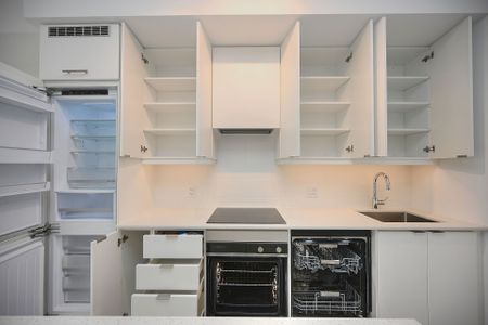 For Lease - 30 Elm Drive Unit# 707, Mississauga, Ontario - Photo 4