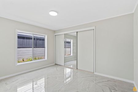 19B Waterloo Esplanade, Wynnum, QLD 4178 - Photo 2