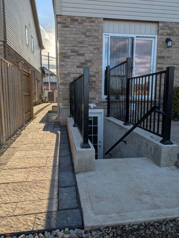 For Lease - 100 Kirvan Drive, Guelph, Ontario - Photo 3