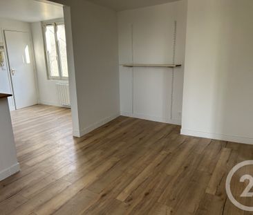 Location Appartement 2 pièces 40m² CAUDEBEC LES ELBEUF 76320 - Photo 5