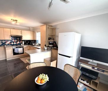 2 Bedroom Apartment To Let - Photo 5