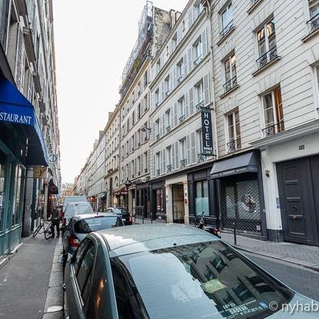 Logement à Paris, Location meublée - Photo 1