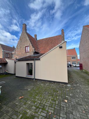Centrale woning met functionele indeling en 2 slaapkamers - Photo 1