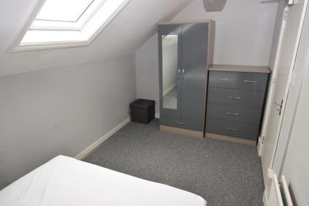 6 bedroom terraced house to rent - Photo 5