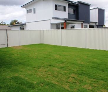 FAMILY LIVING AT ITS FINEST - Photo 6