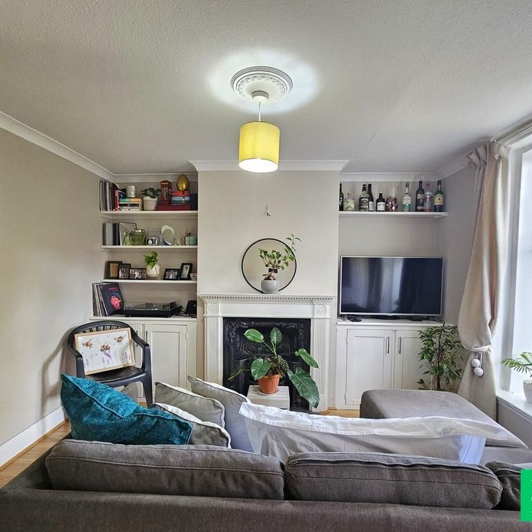 2 bedroom cottage to rent - Photo 1