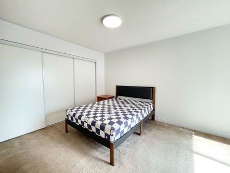 For Lease - 25 Richgrove Drive Unit# 217, Toronto, Ontario - Photo 5