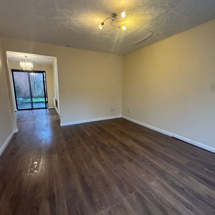 3 Bed Terraced House, Badminton Mews, E16 - Photo 1