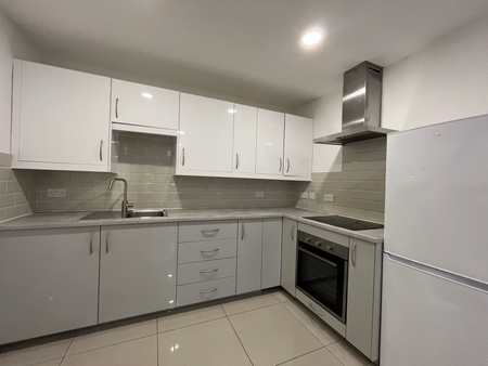 Flat 23B, Westmount, LS2 9NZ, Leeds - Photo 4