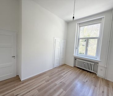 Lumineux et entièrement rénové - Foto 5