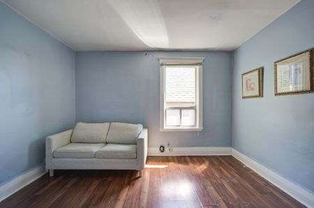 For Lease - 19 Armstrong Avenue Unit# 2nd Fl, Toronto, Ontario - Photo 4