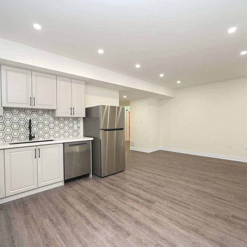 For Lease - 46 Mevira Gardens, Oakville, Ontario - Photo 1