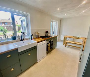 3 bedroom house to rent - Photo 3