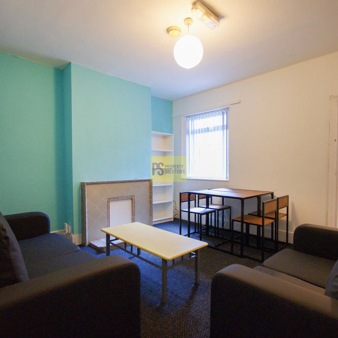 190 Dawlish Road - Photo 1