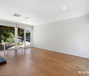 65 Croton Street, Rivett ACT 2611 - House For Rent | Domain - Photo 2