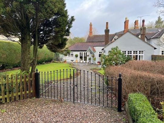 Neachley Lane, Neachley, Shifnal - Photo 1