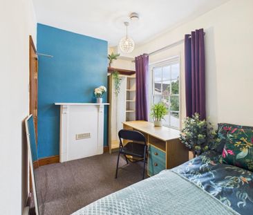 1 bedroom in a house share to rent - Photo 5