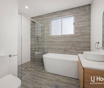 4/27 Doncaster Avenue, Casula, NSW 2170 - Photo 3