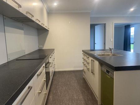 New Home on rental Market - Photo 3