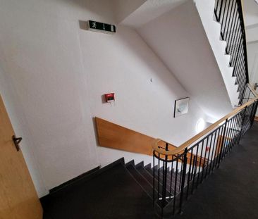 Dauerhaft Wohnen im ehemaligen Hotel mit netten Nachbarn - Foto 1