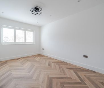 4 bedroom detached house to rent - Photo 6